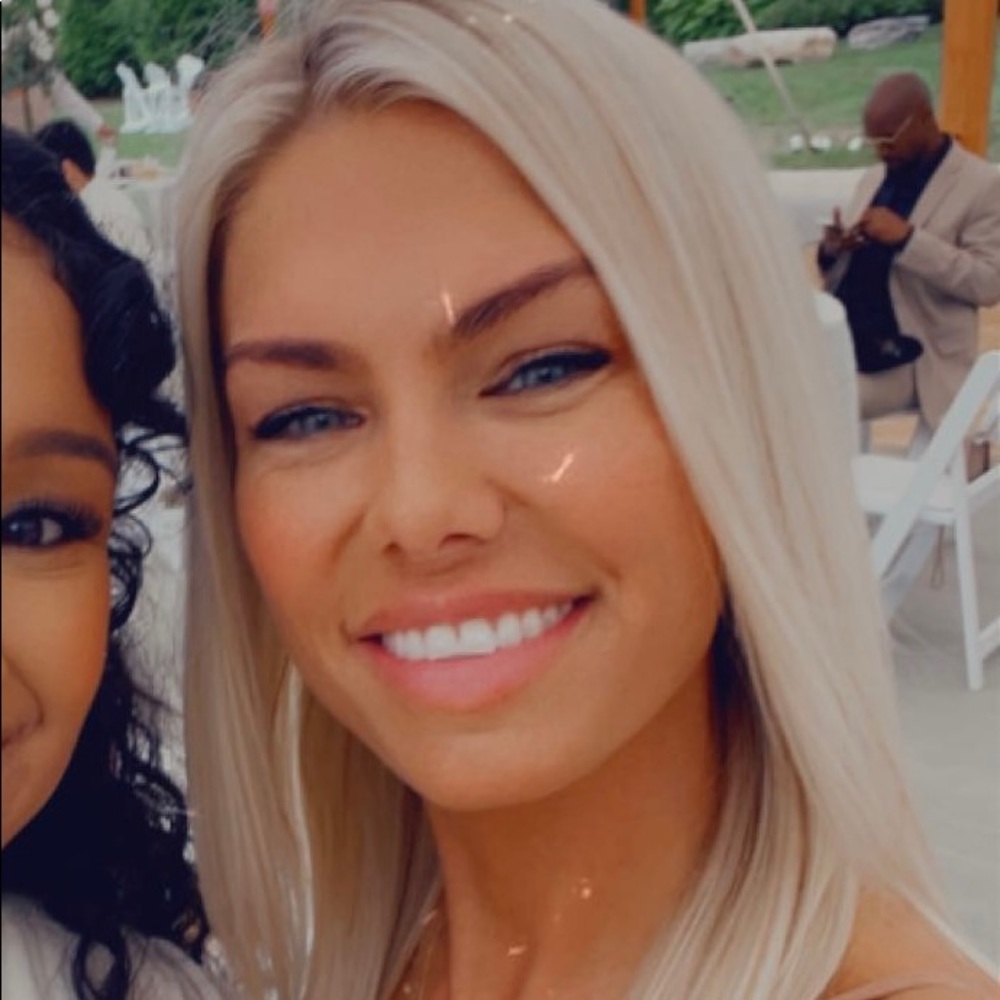 Meet your Posher, Alicyn